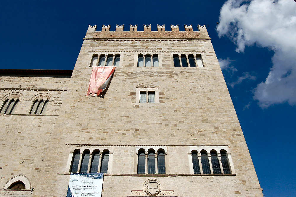 Palazzo del Popolo
